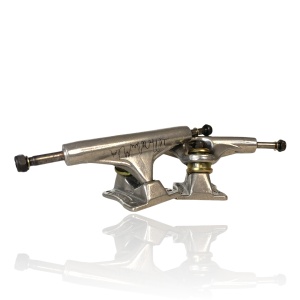 STRONGER TRUCKS SL TODO POLIDO LOGO BACELONA